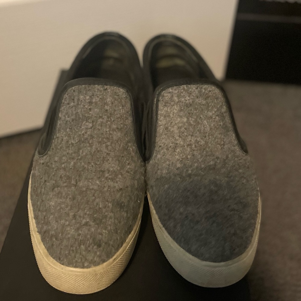 Vince slip on sneaker